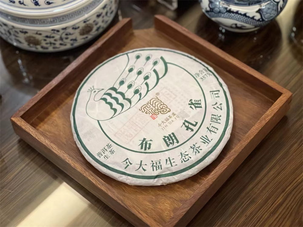 神农架郑州普洱茶饼回收：味道传承，价值回馈